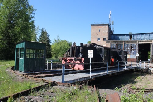 Köf II 2 BR 322 323 Tuttlingen Dampflok BW Verein Drehscheibe Museum Ausstellung Lost place (1)