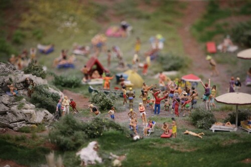 Norditalien_Sudtirol_Modellbahn_MiWuLa_MiniaturWunderLand_H0_Hotelstrand-3.jpg