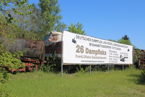 V_180_DR_119_BR_219_Tuttlingen_Dampflok_BW_Verein_Drehscheibe_Museum_Ausstellung_Lost_place-1.jpg