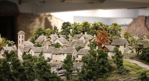 Norditalien_Sudtirol_Dolomiten_Modellbahn_MiWuLa_MiniaturWunderLand_H0_a-1.jpg