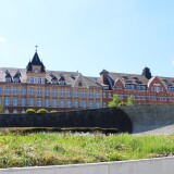 Tuttling_Bahnhof_Mai_2025_Aescolab_Medizintechnik_Fabrikgebaude-1