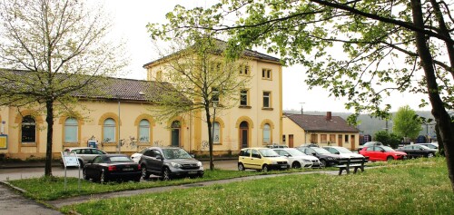 Immendingen Bahnhof Empfangsgebäude Gleise Bahnsteig (4)