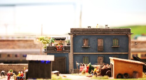 Miniaturwonderland_Italy_train_station_Miniaturwunderland_MiWula_Masstab_H0_d-3.jpg