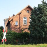 Ludwigslust_Bahnbediensteten_Haus_altes-Haus_am_Bahnhof_Juni_2025---Kopie