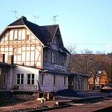 Heimboldshausen_Bahnhof_Bahnhofsgebaude_1967