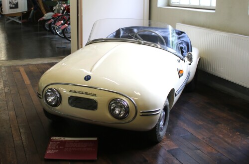 Brutsch_V_2_Cabrio_2_seater_1957_Automuseum_Schramberg_2025_Mai-1.jpg