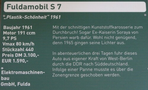 Fuldamobil_S_7_Plastikbomber_Automuseum_Schramberg_2025_Mai-2.jpg