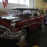 Buick_special_red_weinrot_Cabrio_schwarz_Automuseum_Schramberg_2025_Mai