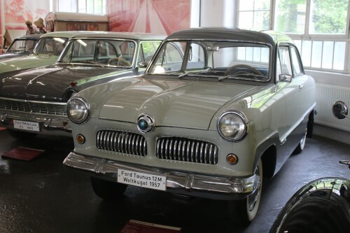 Ford_Taunus_12_M_Weltkugel_Automuseum_Schramberg_2025_Mai-1.jpg