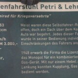 Kriegsversehrten_fahrbarer_Rollstuhl_Nachkriegszeit_Petri_und_Lehr_Dreiradroller_-Automuseum_Schramberg_2025_Mai
