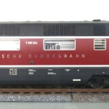 D-Zug_epoche_3a_BR_220_V_200_Deutscje_Bundesbahn_Aufschrift_Spur_2_Museum_Schramberg