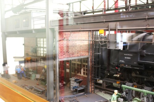 BR_53_0001_Lokprufstand_Berlin_1925_BW_Dampflok_Spur_2_Museum_Schramberg-2a.jpg
