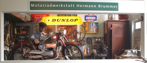d-Motorradwerkstatt_Nachkriegsdeutschland_Wiederaufbau_Wirtschaftswunder_Schramberg_Museum_Automuseum_2025_mai-1---Kopie.jpg