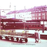 Mainz_ETA_176_Bahnhof_1967_Bahnsteig_Flugelsignal