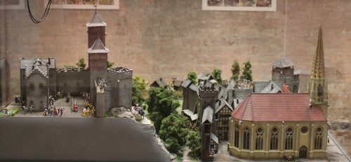 c_spates_Mittelalter_fruhe_Neuzeit_deutsche_Geschichte_anhand_einer_Stadt_Miniaturwunderland_Miwula_Hamburg_H0-5.jpg
