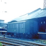Gepackwagen_Donnerbuchse_Saarbrucken_Bahnhof_Hauptbahnhof_Schwerdfeger_Kreisarchiv_Stormarn_1970