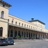 Augsburg_Empfangsgebaude_Hauptbahnhof_Hbf_Bahnhof_2025_Aug-3