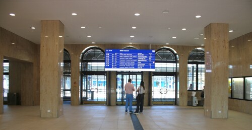 Augsburg_Empfangsgehalle_Hauptbahnhof_Hbf_Bahnhof_2025_Aug-9.jpg