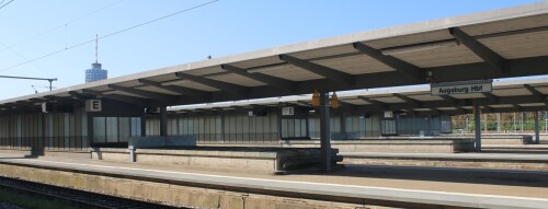 Augsburg_Hauptbahnhof_Hbf_Bahnhof_2025_Aug-23.jpg
