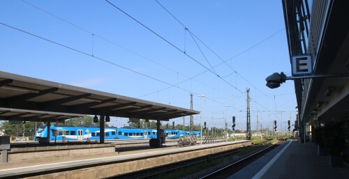 BR_428_Arverio_Bayern_Augsburg_Hauptbahnhof_Hbf_Bahnhof_2025_Aug-1.jpg