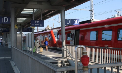 BR_612_Regienaolexpress_DB_RE_Augsburg_Hauptbahnhof_Hbf_Bahnhof_2025_Aug-3.jpg