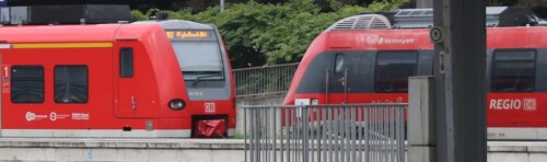 l_DB_Regio_Regionalexpress_BR_425_S-Bahn_Koblenz_Hbf_Hauptbahnhof-2.jpg
