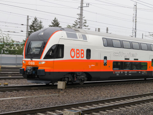 Kiss_Train_Bahngarfield_Christian_OBB_Cityjet_Dosto.jpg