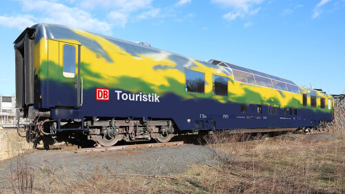Rheingold_Panoramawagen_Domecar_AD4um-62_Bahngarfield_Christian_Produktfarben_Epoche_5_DB_Touristik.jpg