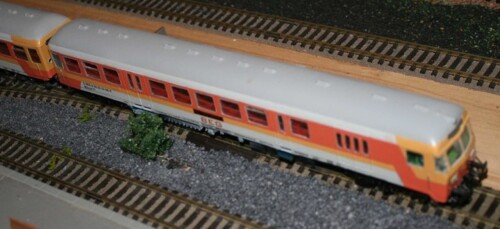 S-Bahn_Steuerwagen_-Karlsruher_Kopf_orange_Theisen_Dirk_Produkfarben_DB_Epoche_5-2.jpg