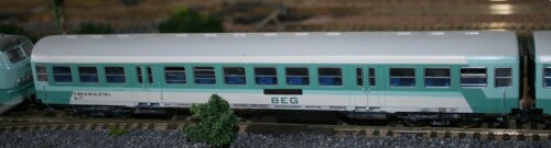 mint_turkis_Regional_Express_Theisen_Dirk_Produkfarben_DB_Epoche_5_N-Wagen_Silberling-1.jpg