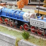 BR_03_2-C-2-C-2-C_blau_M-Garratt