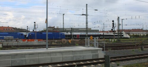 TGV_SNCF_Doppelstock_Karlsruhe_Hbf_Hauptbahnhof_BR_120_WRS_2025_Aug-2.jpg
