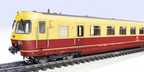 BR_420_Muchner_S-Bahn_DB_TEE_Trans_Europ_Express_IC_Lok_Intercity_rot_beige_Bahngarfield_Christian.jpg