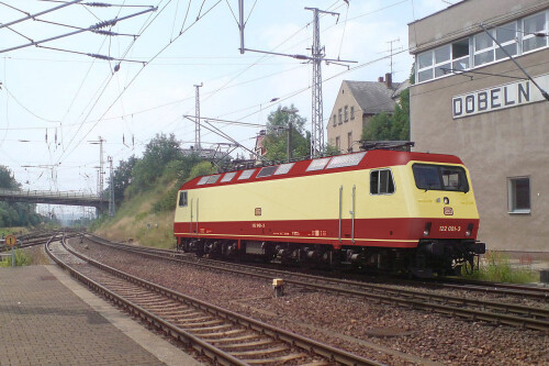 DR_252_BR_156_122_letzte_DR_Lok_TEE_Trans_Europ_Express_IC_Lok_Intercity_rot_beige_Bahngarfield_Christian_a.jpg