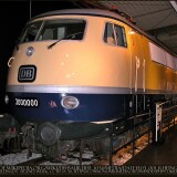 BR_103_E_03_TEE_Rheingold_62_cobalt_blau_E18_Lampen-1