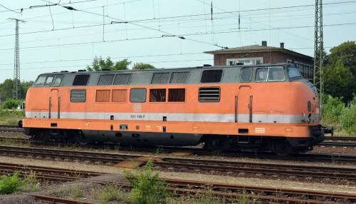 BR_221_V_200_DB_City_Bahn_orange_Eurofima_Bahngarfield_Christian---Kopie.jpg