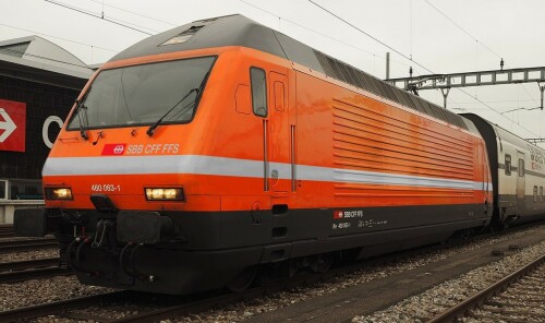 RE_460_SBB_FFS_Schweiz_E-Lok_orange_Eurofima_Bahngarfield_Christian.jpg