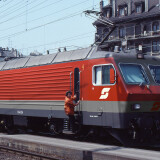 OBB_1044_RE_4_4_SBB_BLS_Valousek_Design_Bahngarfield_Christian