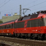 OBB_1120_BR_120_Eurofima_rot_schwarz_2_Bahngarfield_Christian-a
