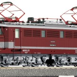 DR_244_BR_144_E_44_Deutsche_Reichsbahn_roter_Anstrich_DR_243_bahngarfield_Christian