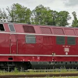 V_200.1-BR_221_RENFE_340_4000_purpurrot_RAL_3004-4