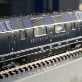 Marklin_Trix_V_200_002_Prototyp_H0_blauer_Enzian_F-Zug_stahlblau_RAL_5013_a-5