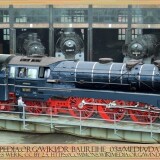 BR_03_154_Stromlinien_Versuchslok_als_Serie_BR_03.10-Front_windschnittig_steam_Aerodynamic_train_A-2