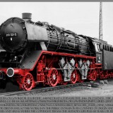 BR_19_1001_Dampfmotorlok_entkleidet_fiktiv_BR_044_Essen_Hbf_schwarz-11_22rot-77_12_12_1280_Pix-1