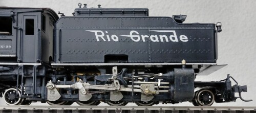 Denver_a_Rio_Grande_Western_K-38_Garratt_Steam_Locomotive_H0_gauge_Bogie_Holz_Martin_fluhdesign-6.jpg