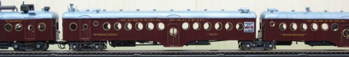 Western_Pacific_Railroad_Gas-Electric_Train_1912_H0_gauge_Bogie_Holz_Martin_fluhdesign-2.jpg