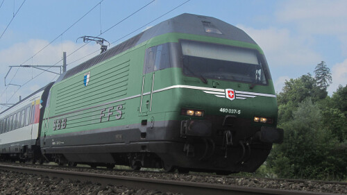 RE_460_grun_SBB_FFS_bahngarfield_Christian-2.jpg