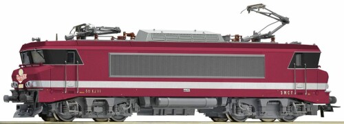 BB_9200_rot_Le_Capitole_TEE_Mistral_SNCF_Roco_H0_bahngarfield_Christian.jpg