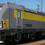 NS_BR_193_Siemens_Vectron_grau_gelb_Nederlands_Spoorwegen_bahngarfield_Christian