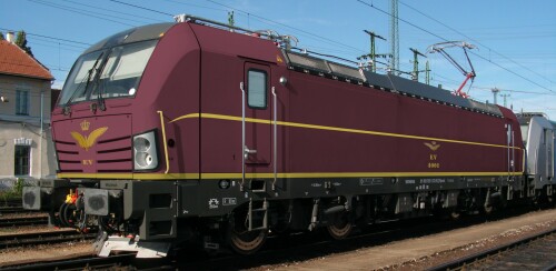 DSB_BR_103_Vectron_altrot_bahngarfield_Christian.jpg